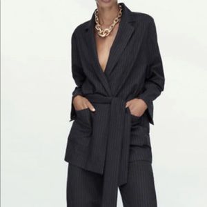 Zara pin stripe blazer L